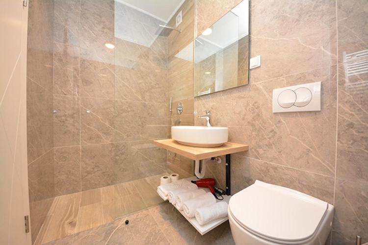 Miss Saray Apartment Sarajevo Ngoại thất bức ảnh