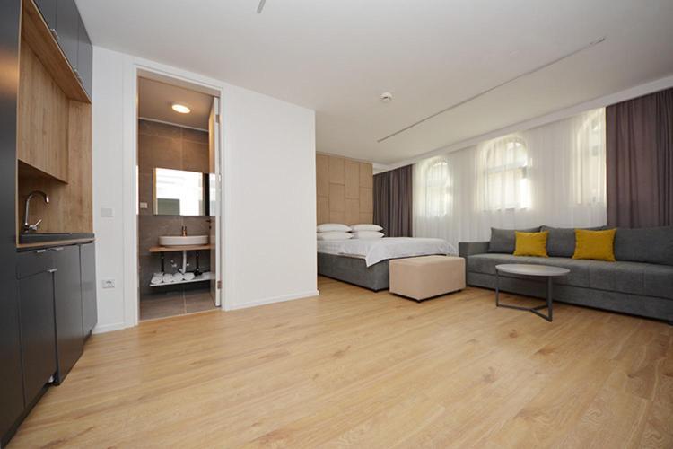 Miss Saray Apartment Sarajevo Ngoại thất bức ảnh