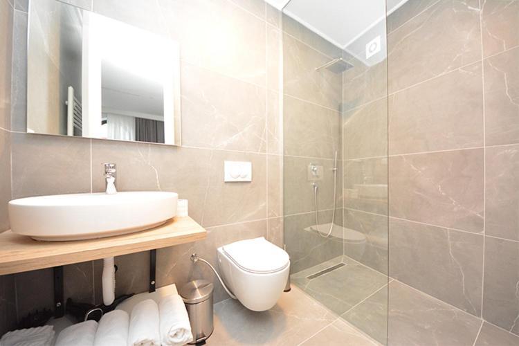 Miss Saray Apartment Sarajevo Ngoại thất bức ảnh