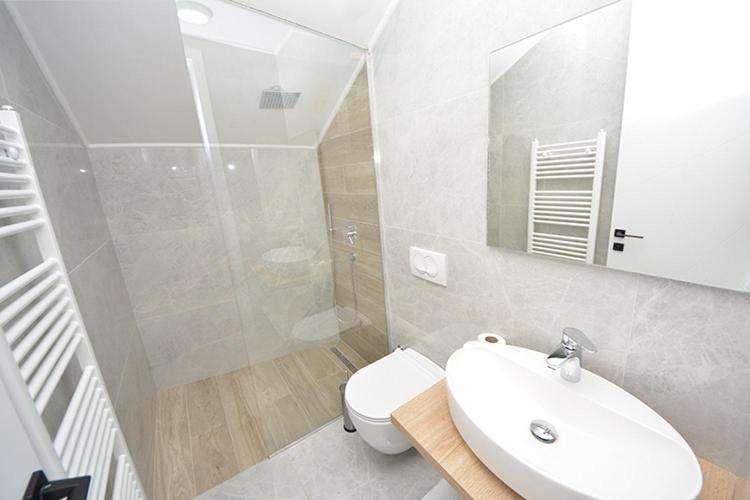 Miss Saray Apartment Sarajevo Ngoại thất bức ảnh